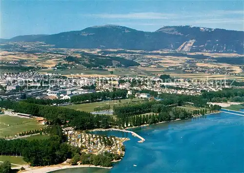 AK / Ansichtskarte Yverdon_VD Lac de Neuchatel et Jura Vue aerienne 