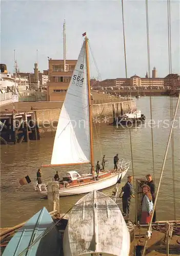 AK / Ansichtskarte Oostende_Ostende Zeilboten 