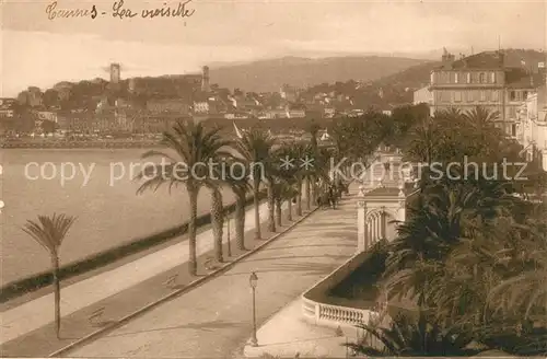 AK / Ansichtskarte Cannes_Alpes Maritimes La Croisette et le Suquet Cannes Alpes Maritimes