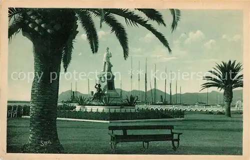 AK / Ansichtskarte Cannes_Alpes Maritimes Boulevard de la Croisette Statue d Edouard VII Monument Cannes Alpes Maritimes