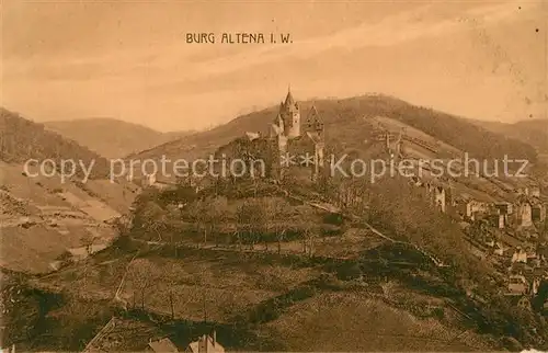 AK / Ansichtskarte Altena_Lenne Panorama mit Blick zur Burg Altena_Lenne