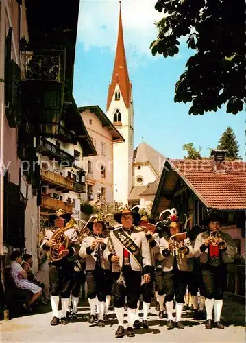 AK / Ansichtskarte Hippach Dorfstrasse Die Musik rueckt aus Hippach