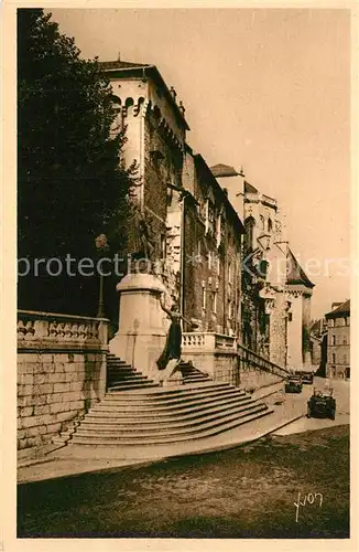 AK / Ansichtskarte Chambery_Savoie Chateau Ducal et Monument ders Freres Joseph et Xavier de Maistre Chambery Savoie