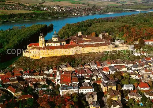 AK / Ansichtskarte Melk_Donau Stift Melk Fliegeraufnahme Melk_Donau