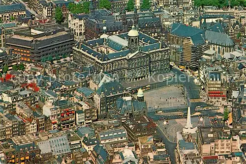AK / Ansichtskarte Amsterdam_Niederlande Koninklijk Paleis op de Dam Koenigspalast alter Dam Platz Fliegeraufnahme Amsterdam_Niederlande