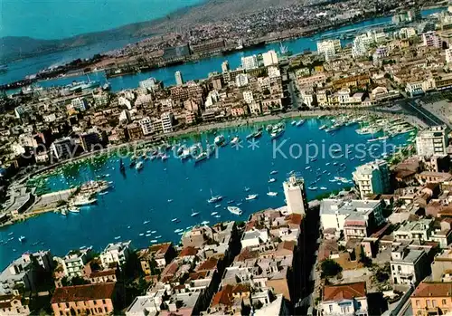 AK / Ansichtskarte Pireus Hafen Fliegeraufnahme Pireus