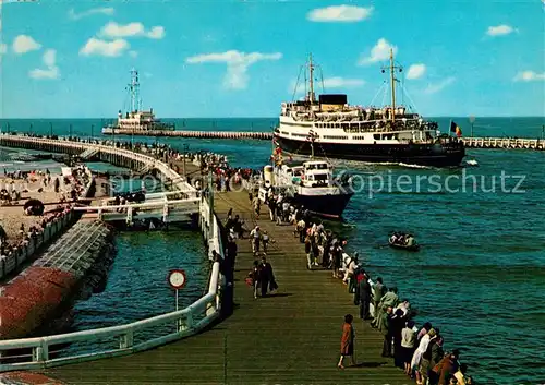 AK / Ansichtskarte Oostende_Ostende Mole Passagierschiff Rundfahrtschiff 