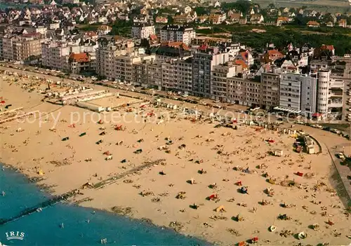 AK / Ansichtskarte Duinbergen La plage et la digue vue aerienne Duinbergen