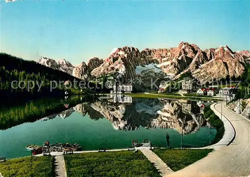 AK / Ansichtskarte Misurina Lago di Misurina Col Sorapis Bergsee Berghotels Dolomiten Misurina
