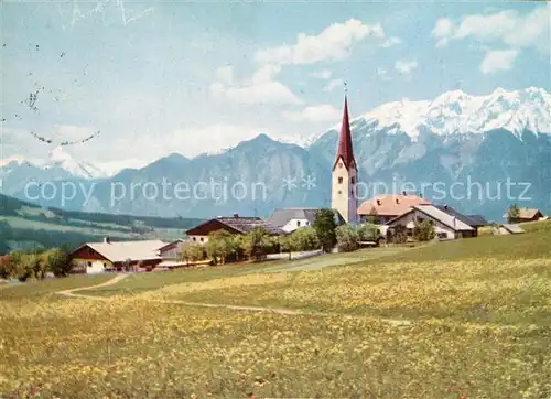 AK / Ansichtskarte Patsch Ortsansicht mit Kirche Martinswand Karwendelgebirge Patsch