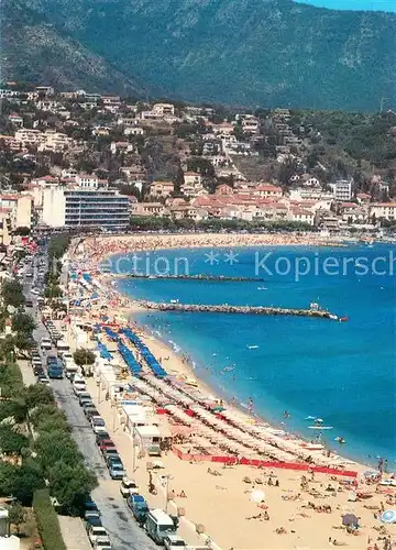 AK / Ansichtskarte Le_Lavandou Vue generale de la promenade et de la plage Le_Lavandou