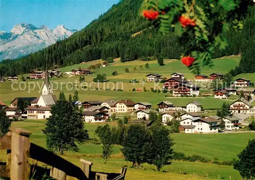 AK / Ansichtskarte St_Martin_Tennengebirge Ortsansicht mit Kirche Landschaftspanorama Alpen St_Martin_Tennengebirge