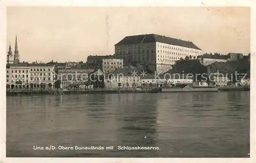 AK / Ansichtskarte Linz_Donau Obere Donaul?nde mit Schlosskaserne Linz_Donau