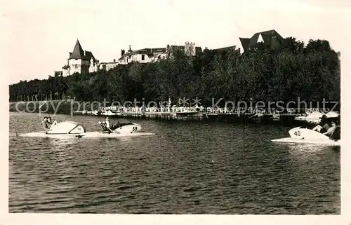 AK / Ansichtskarte Vichy_Allier Les bords de l`Allier les Pedalos Vichy Allier