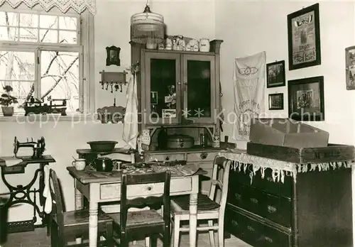 AK / Ansichtskarte Sebnitz Heimatmuseum Wohnkueche einer Sebnitzer Heimarbeiterfamilie um 1910 Sebnitz