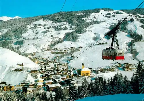 Saalbach Hinterglemm Seilbahn zum Schattberg Wintersportplatz Allgaeuer Alpen Saalbach Hinterglemm