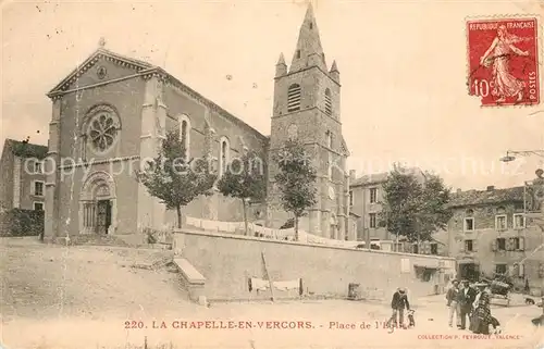 AK / Ansichtskarte La_Chapelle en Vercors Place de l Eglise La_Chapelle en Vercors