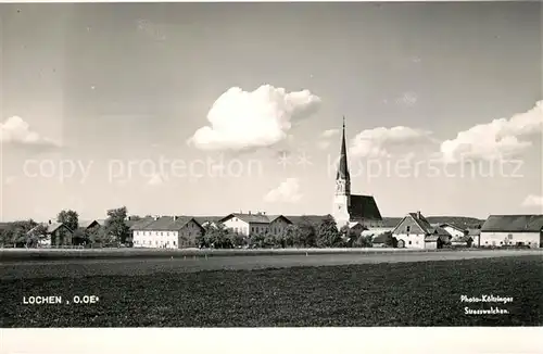 AK / Ansichtskarte Lochen_Oberoesterreich Ortsansicht mit Kirche Lochen_Oberoesterreich
