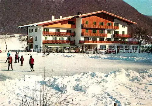 AK / Ansichtskarte Ehrenburg_Casteldarne Hotel Ehrenburgerhof Eisbahn Ehrenburg_Casteldarne