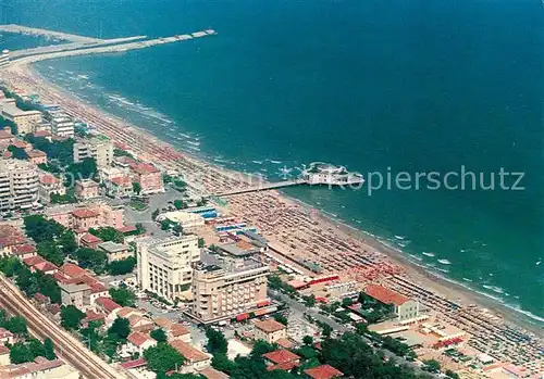 AK / Ansichtskarte Senigallia Fliegeraufnahme mit Strand Seebr?cke Senigallia