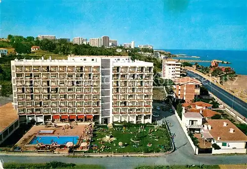 AK / Ansichtskarte Benalmadena_Pueblo Fliegeraufnahme Hotel Balmoral Benalmadena Pueblo