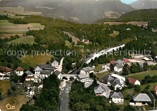 AK / Ansichtskarte Lescheraines Le Pont vue aerienne Lescheraines