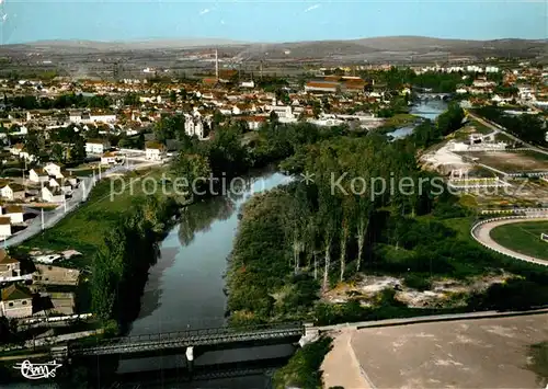 AK / Ansichtskarte Gueugnon Les bords de l Arroux vue aerienne Gueugnon