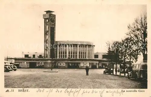 AK / Ansichtskarte Brest_Finistere Tour de l Horloge et la nouvelle Gare Glockenturm Bahnhof Brest_Finistere