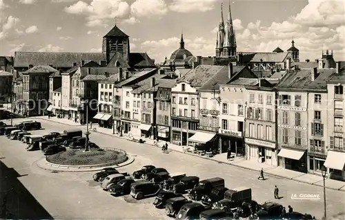 AK / Ansichtskarte Chalons sur Marne_Ardenne Place de la Republique Chalons sur Marne Ardenne