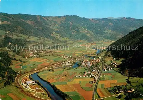 AK / Ansichtskarte Unzmarkt Frauenburg Fliegeraufnahme mit Frauenburg und Ruine Frauenburg Unzmarkt Frauenburg