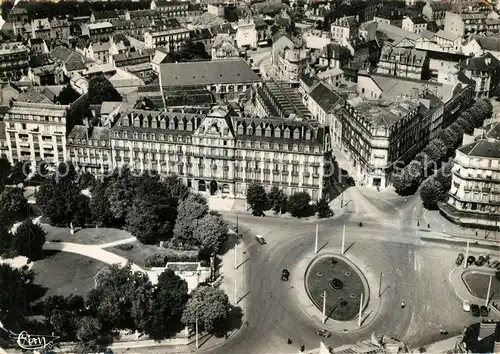 AK / Ansichtskarte Dijon_Cote_d_Or Vue aerienne Place dArcy et Hotel de la Cloche Vue aerienne Dijon_Cote_d_Or