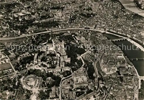 AK / Ansichtskarte Lyon_France Fourviere Theatre Antique et la boucle de la Saone vue aerienne Lyon France