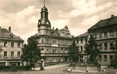 AK / Ansichtskarte Schleiz Rathaus Brunnen Schleiz