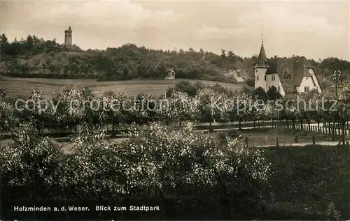 AK / Ansichtskarte Holzminden_Weser Blick zum Stadtpark Villa Turm Holzminden Weser