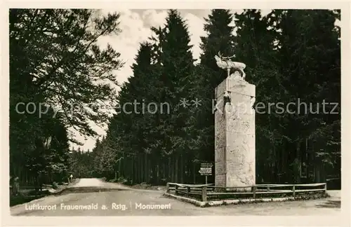 AK / Ansichtskarte Frauenwald_Thueringen Monument Partie im Wald Luftkurort Frauenwald Thueringen