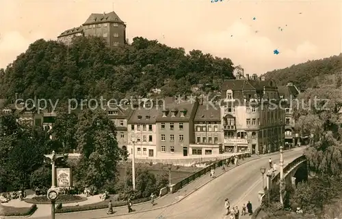 AK / Ansichtskarte Greiz_Thueringen Blick auf Oberes Schloss Landesarchiv Bruecke Greiz Thueringen