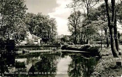 AK / Ansichtskarte Neuhaus_Solling Partie am Dorfteich Neuhaus Solling