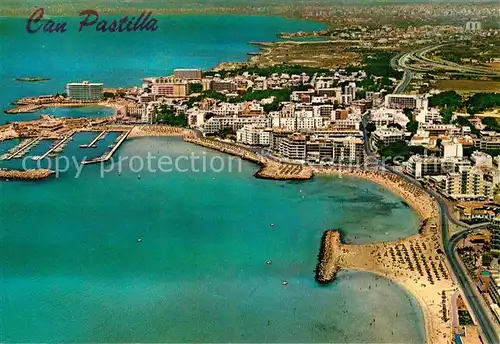 AK / Ansichtskarte Can_Pastilla_Palma_de_Mallorca Fliegeraufnahme mit Strand und Hafen Can_Pastilla