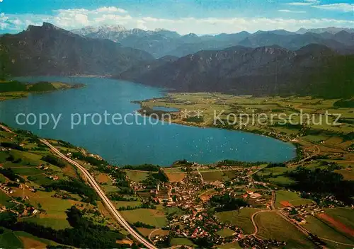 AK / Ansichtskarte Mondsee_Salzkammergut Fliegeraufnahme mit Schafberg und Hoher Dachstein Mondsee Salzkammergut
