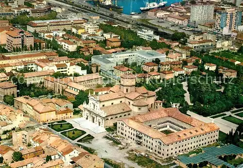 AK / Ansichtskarte Ravenna_Italia Fliegeraufnahme Basilica di S. Maria in Porto e Loggetta Lombardesca Ravenna Italia