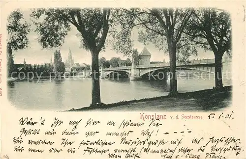 AK / Ansichtskarte Konstanz_Bodensee Uferpartie am See Bruecke Blick von Seestrasse Konstanz_Bodensee