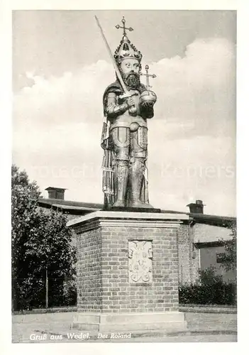 AK / Ansichtskarte Wedel_Pinneberg Der Roland Statue Wahrzeichen Wedel Pinneberg