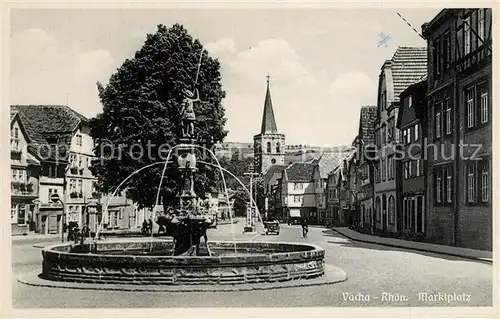 AK / Ansichtskarte Vacha Marktplatz Brunnen Vacha