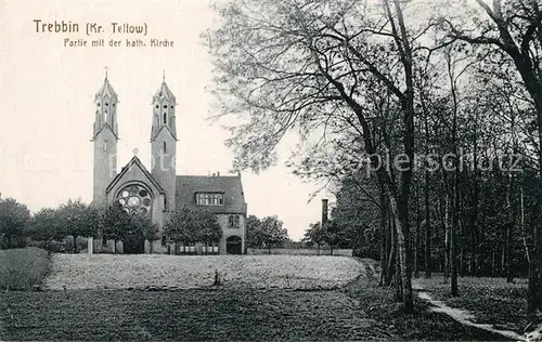 AK / Ansichtskarte Trebbin Partie mit Katholischer Kirche Trebbin