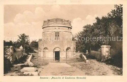 AK / Ansichtskarte Ravenna_Italia Mausoleo di Teodorico Ravenna Italia