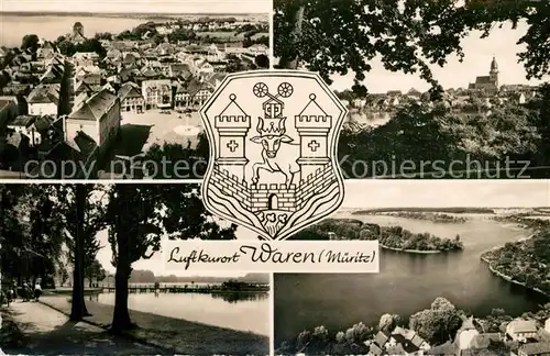 AK / Ansichtskarte Waren_Mueritz Marktplatz Ortsansicht mit Kirche Uferpartie an der Mueritz Mecklenburgische Seenplatte Fliegeraufnahme Waren Mueritz