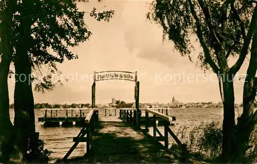 AK / Ansichtskarte Waren_Mueritz Mueritzhoehe Bruecke Anleger Mecklenburgische Seenplatte Waren Mueritz