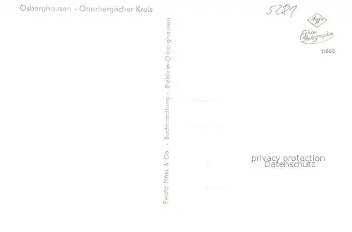 AK / Ansichtskarte Osberghausen Brunnen Blick zur Kirche Osberghausen