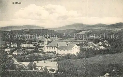 AK / Ansichtskarte Metten_Donau mit Kirche Metten Donau