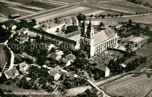 AK / Ansichtskarte Niederalteich_Donau Fliegeraufnahme Benediktinerabtei Niederalteich Donau